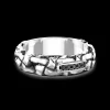 Anello a fede Zancan in argento con pietre nere.