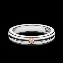 Anello a fede Zancan in argento con vite in oro rosa.