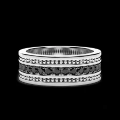 Anello a fede Zancan in argento con pietre nere.