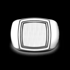 Anello chavlier Zancan in argento esagonale.