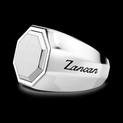 Anello chavlier Zancan in argento quadrato.