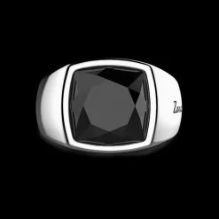 Anello in argento con grande onice naturale.