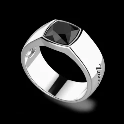 Anello in argento con pietra onice.