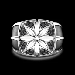 Anello Zancan in argento con rosa dei venti incisa e pietre nere.