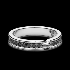 Anello Zancan in argento con pietre nere.