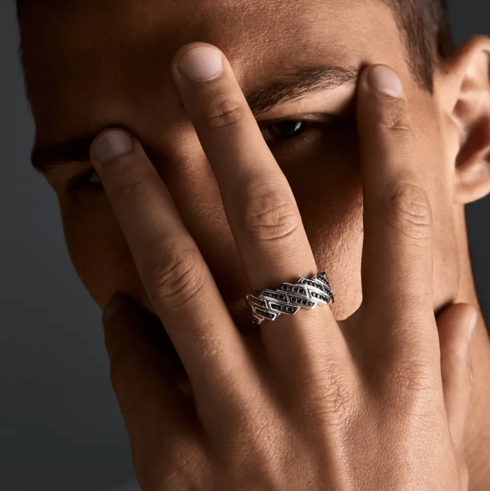 Anello Zancan in argento a fede con pietre naturali.