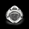 Anello Zancan squalo in argento con finitura vintage.