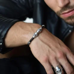 Bracciale Zancan in pelle con teschi.