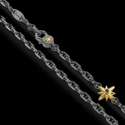 Collana in argento con rosa dei venti.