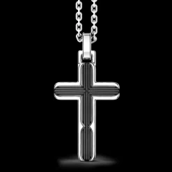 Collana Zancan in argento con pendente a croce.
