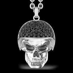 Collana Zancan in argento con pendente teschio biker con pietre nere.