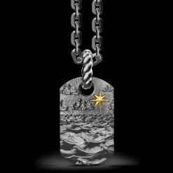Collana Zancan in argento brunito con pendente raffigurante le onde del mare.