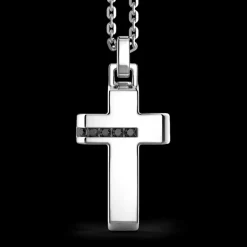 Collana Zancan in argento con pendente a croce.