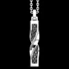 Collana Zancan in argento con pendete a targa verticale.