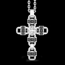 Collana Zancan in argento con pendente a croce e pietre naturali.