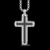 Collana Zancan in argento con pendente a croce e pietre nere.
