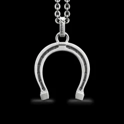 Collana Zancan in argento con pendente a ferro di cavallo.