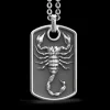 Collana Zancan in argento con scorpione su pendente a targa.