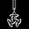 Collana Zancan in argento con pendente celtico.