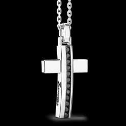 Collana Zancan in argento con pendente a croce e pietre nere.