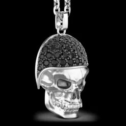 Collana Zancan in argento con pendente teschio biker con pietre nere.