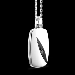 Collana Zancan in argento con pendete a targa.