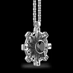 Collana Zancan in argento con pendente a sole e pietra nera.