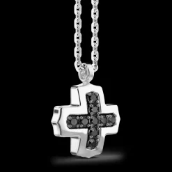 Collana Zancan in argento con pendente a croce greca e pietre nere.