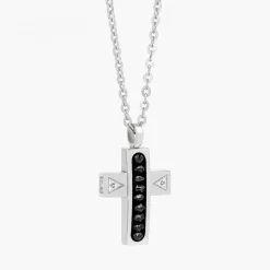 Collana  Zancan in oro bianco con croce e diamanti .