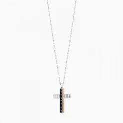 Collana  Zancan in oro bianco con croce e diamanti .