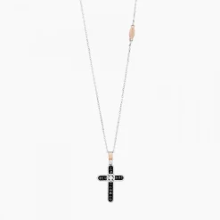 Collana  Zancan in oro bianco con croce e diamanti .