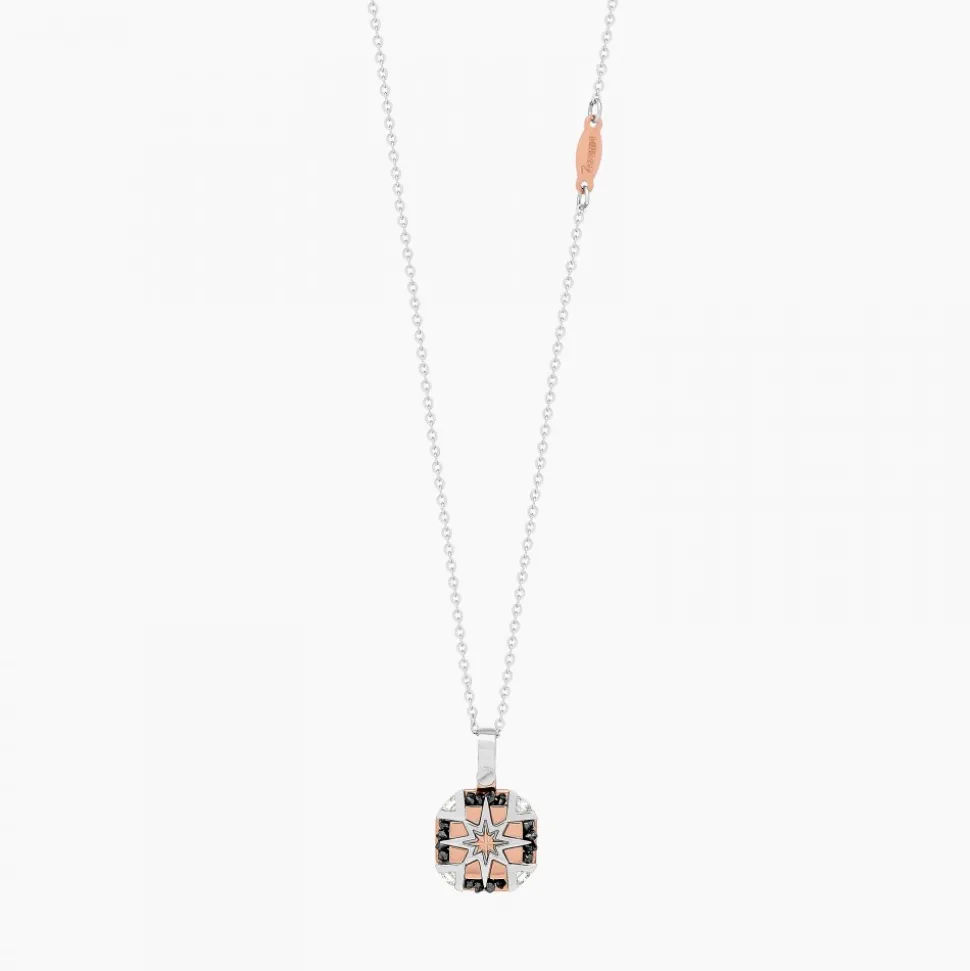 Collana Zancan in oro bianco con iconica rosa dei venti .