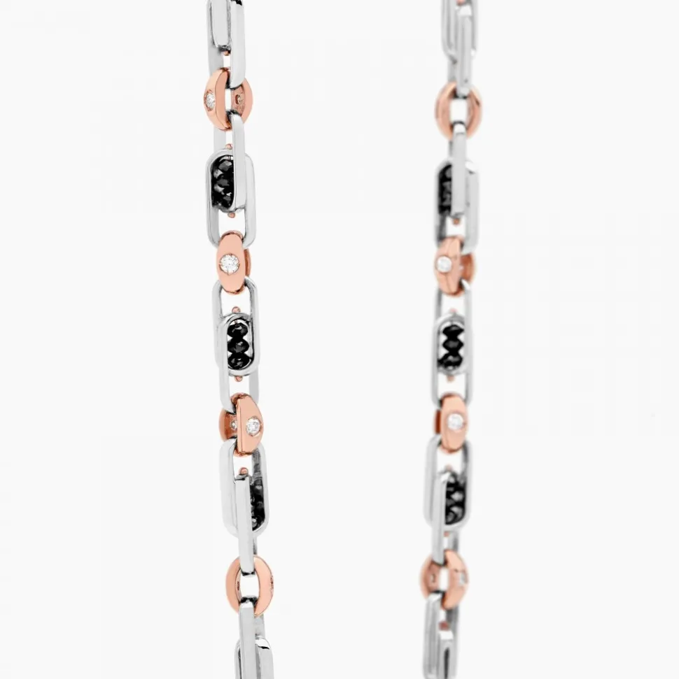 Collana Zancan in oro bianco con diamanti.