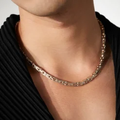 Collana Zancan in oro 18kt.